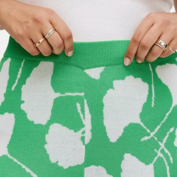 DVF for Target Green Ginkgo Knit Flare Pants - Picture 3 of 4